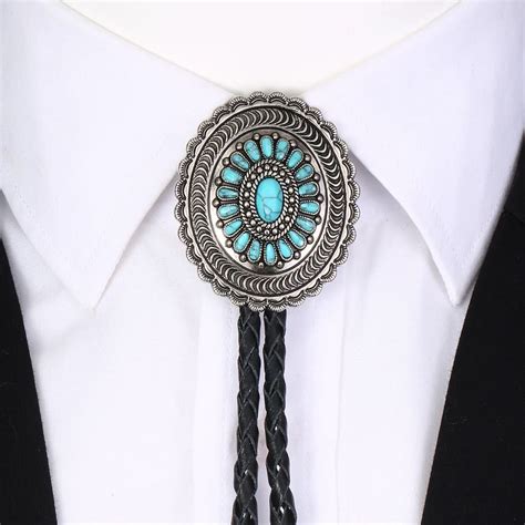 The Definitive Guide To Bolo Ties .